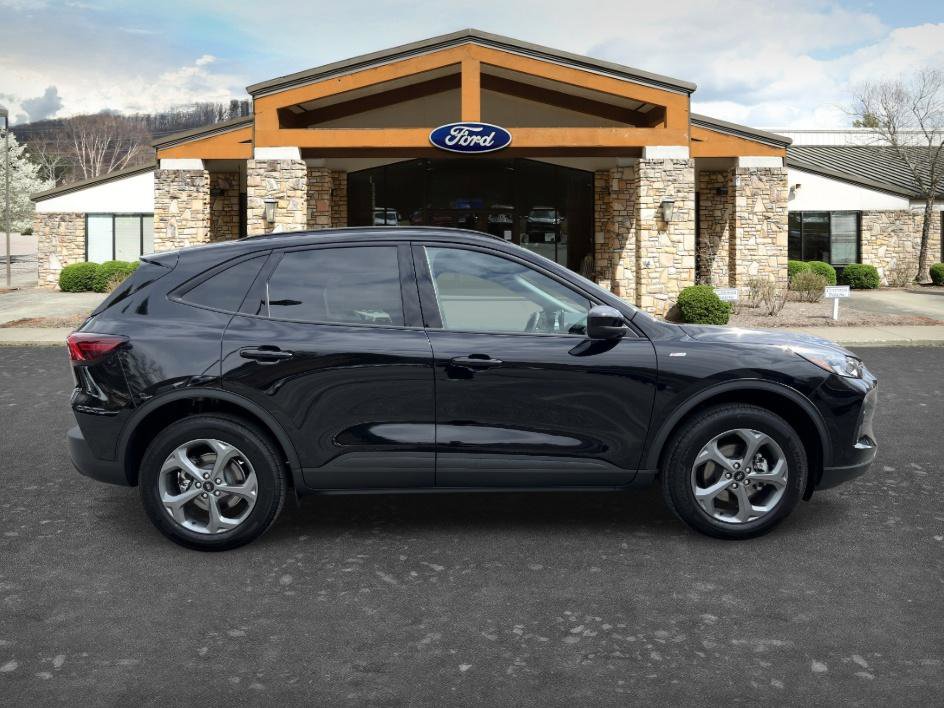 New 2026 Ford Escape ST-Line Select w/ Equipment Group 401A image 4