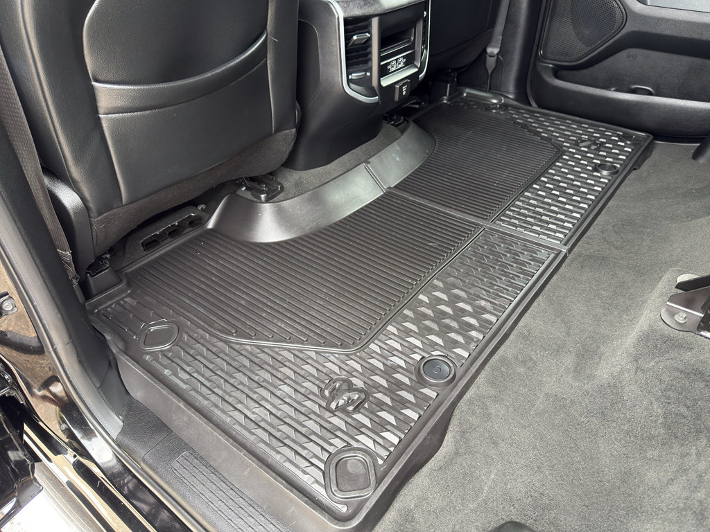 Used 2022 RAM 1500 Big Horn AWD/4WD image 36