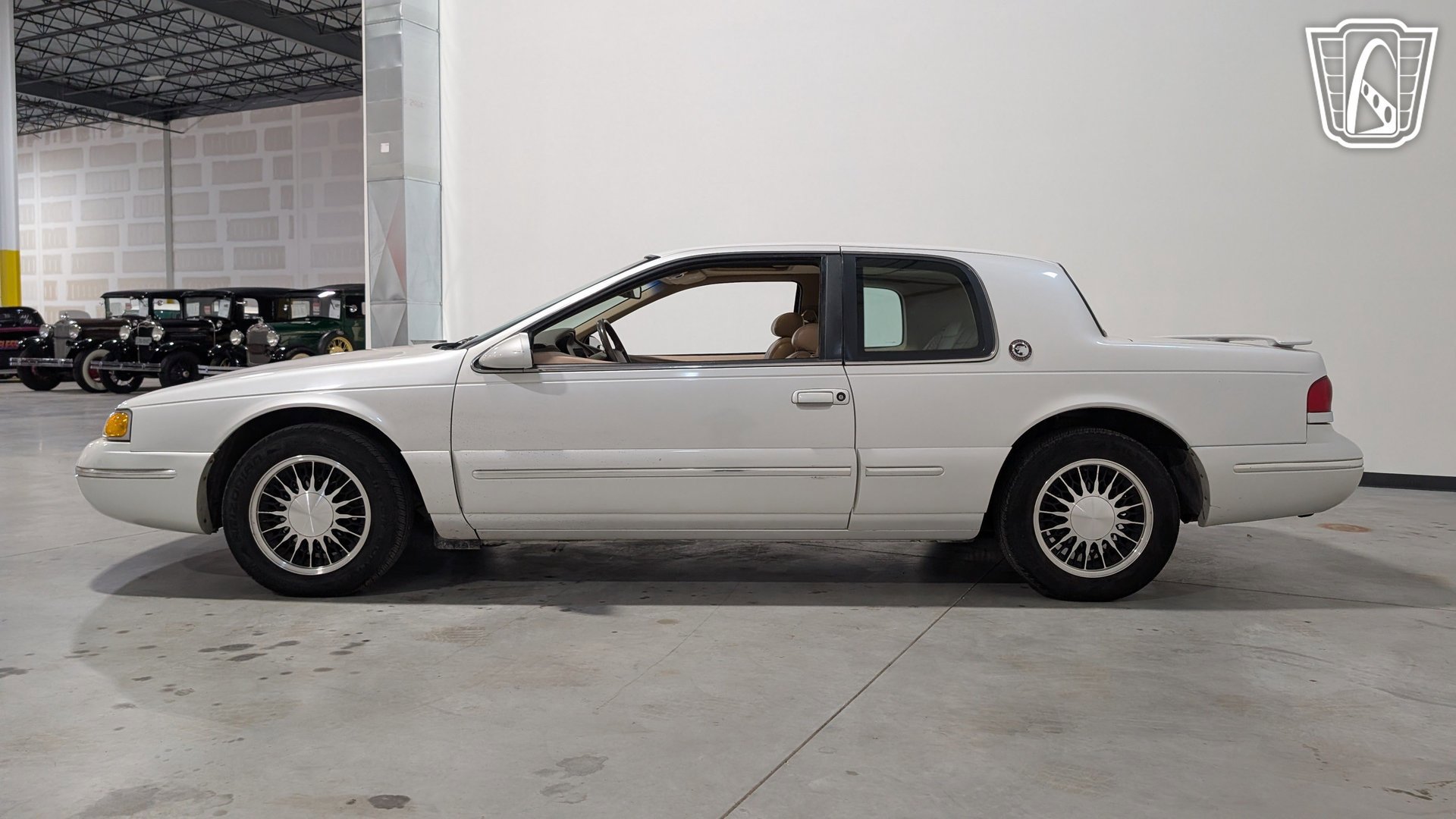 Used 1997 Mercury Cougar XR7 RWD image 6