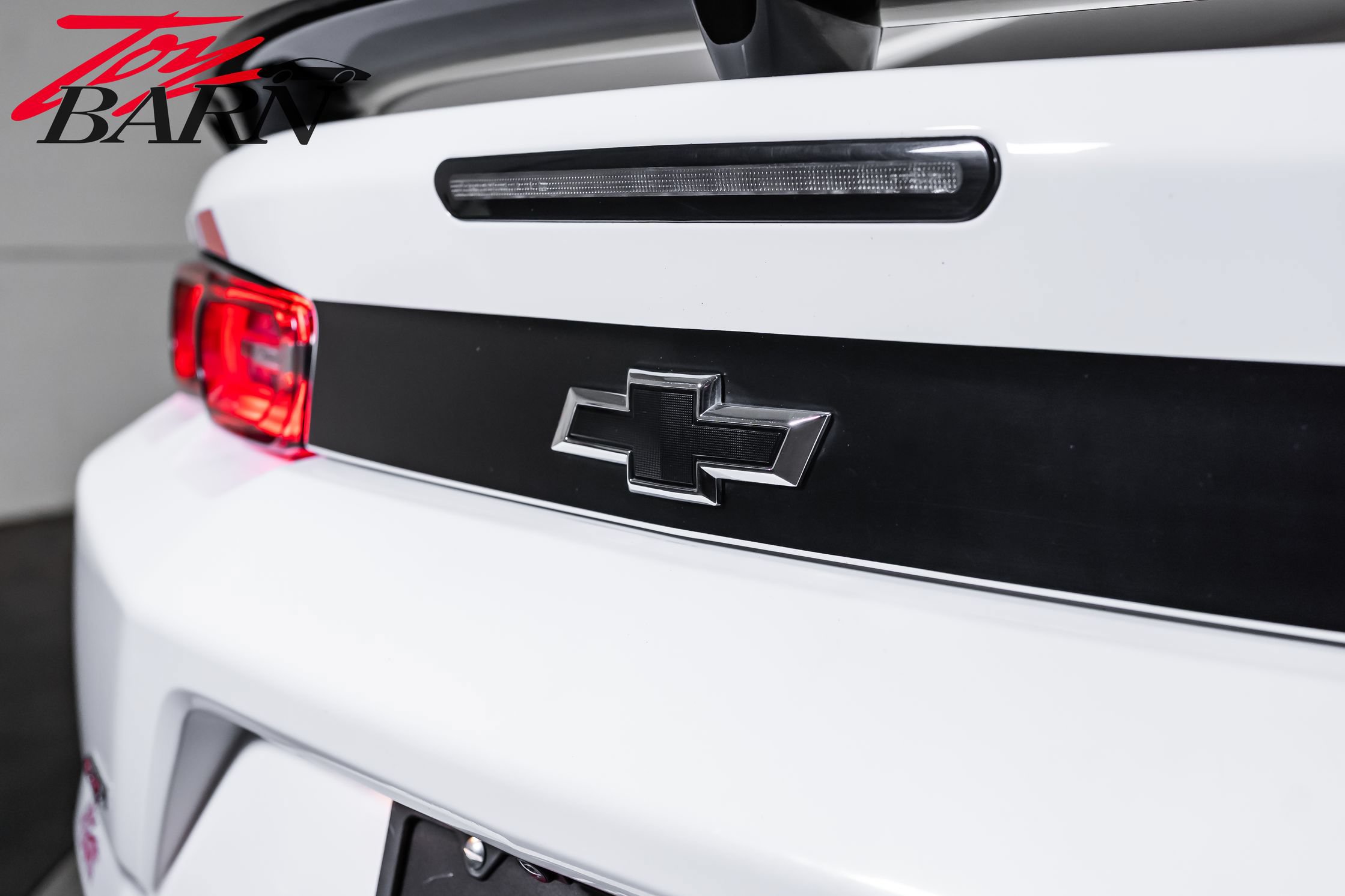 Used 2021 Chevrolet Camaro SS w/ Redline Edition RWD image 14