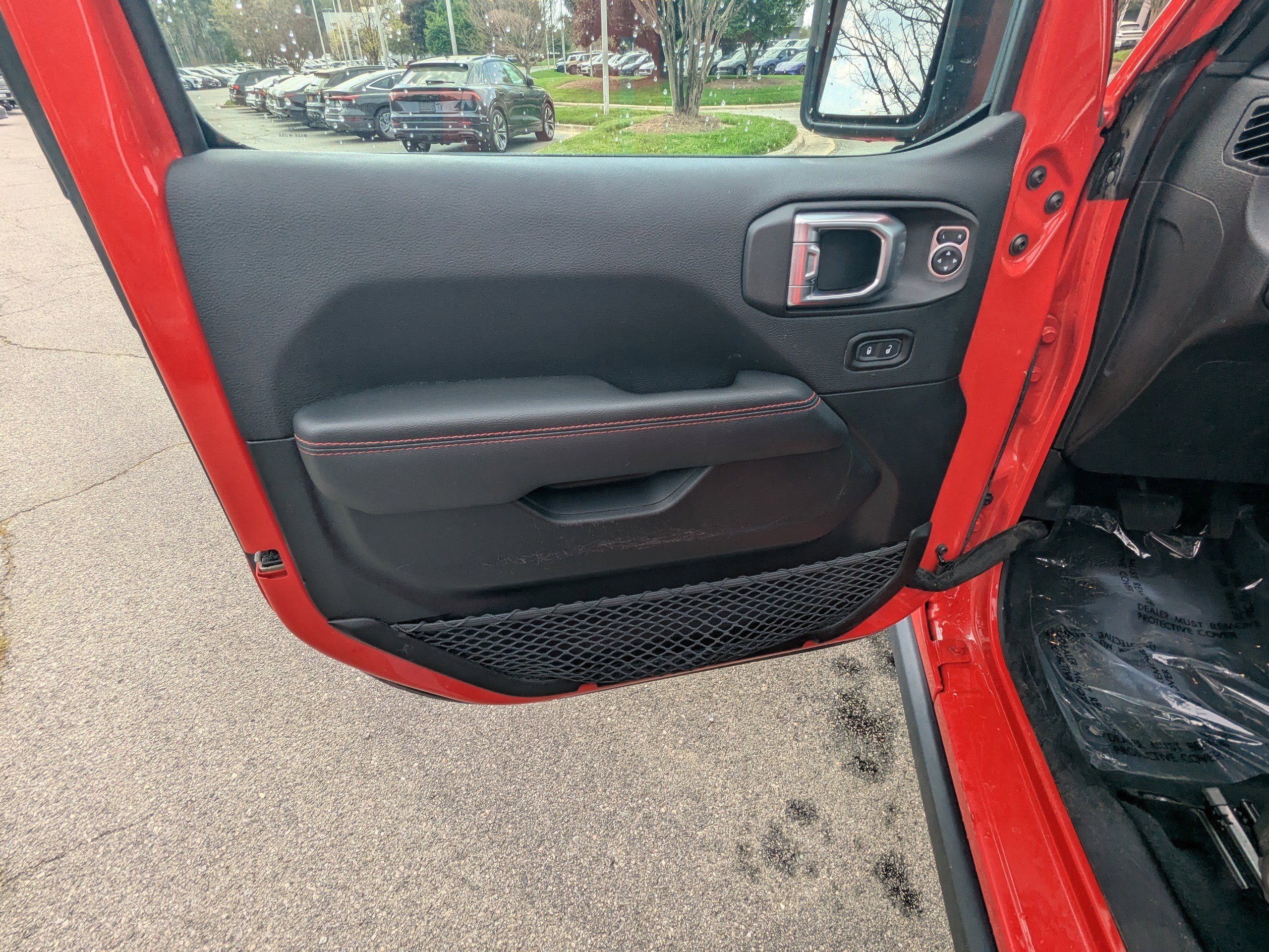 Used 2022 Jeep Wrangler Unlimited Rubicon w/ Xtreme Recon 35" Tire Package image 22