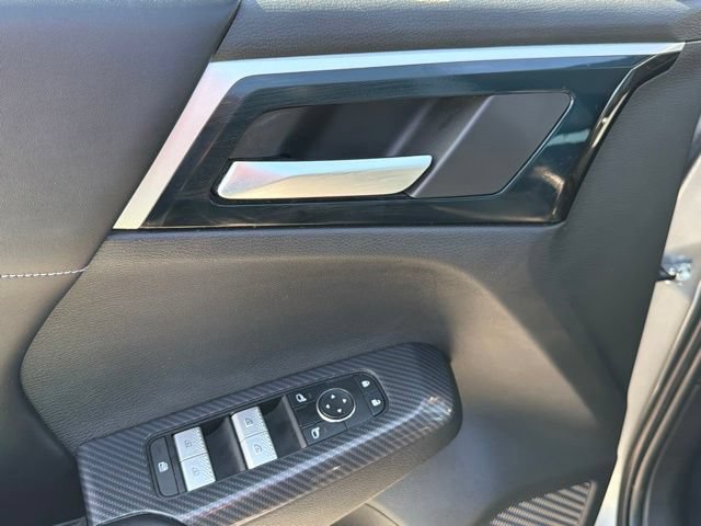 Used 2022 Mitsubishi Outlander SE FWD image 23
