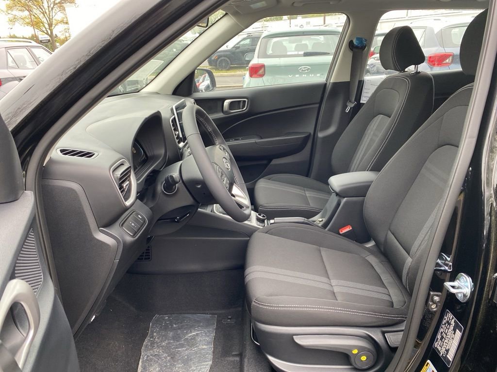 New 2026 Hyundai Venue SEL FWD image 12