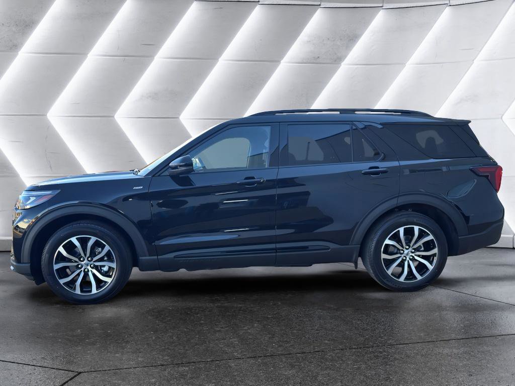 New 2026 Ford Explorer ST-Line w/ Premium Package image 3