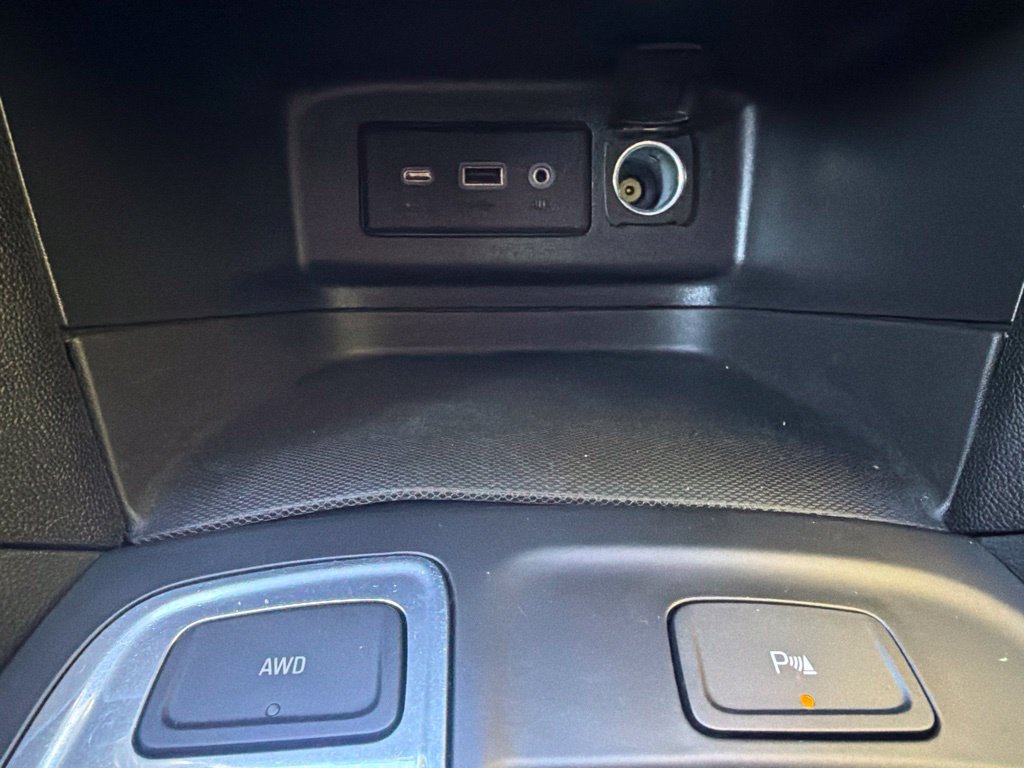 Used 2024 Chevrolet Equinox LT AWD/4WD image 29