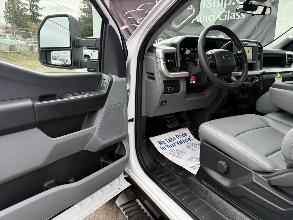 New 2026 Ford F350 XL w/ XL Chrome Package AWD/4WD image 33