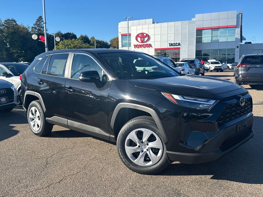 New 2025 Toyota RAV4 LE
