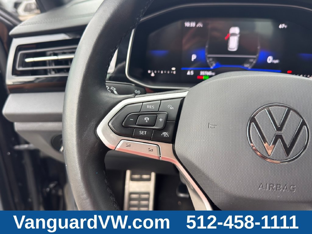 Used 2025 Volkswagen Jetta Sport FWD image 17