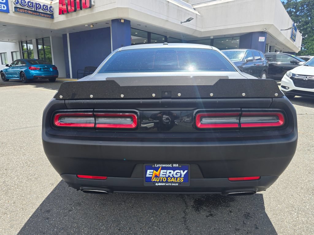 Used 2021 Dodge Challenger SXT w/ Blacktop Package RWD image 6