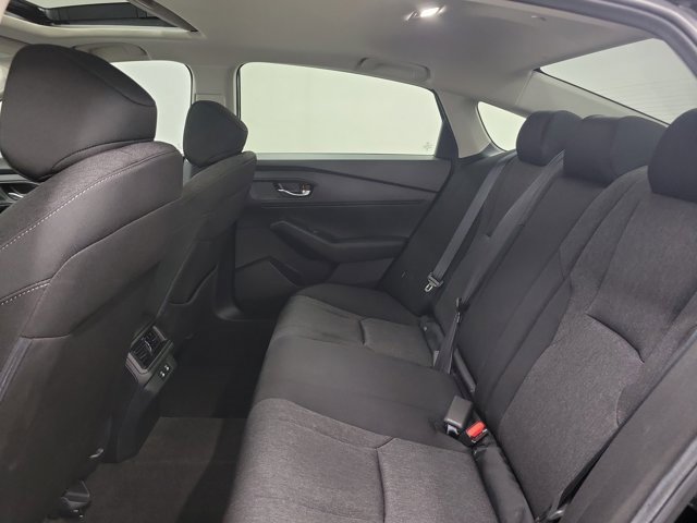 Used 2025 Honda Accord SE image 15