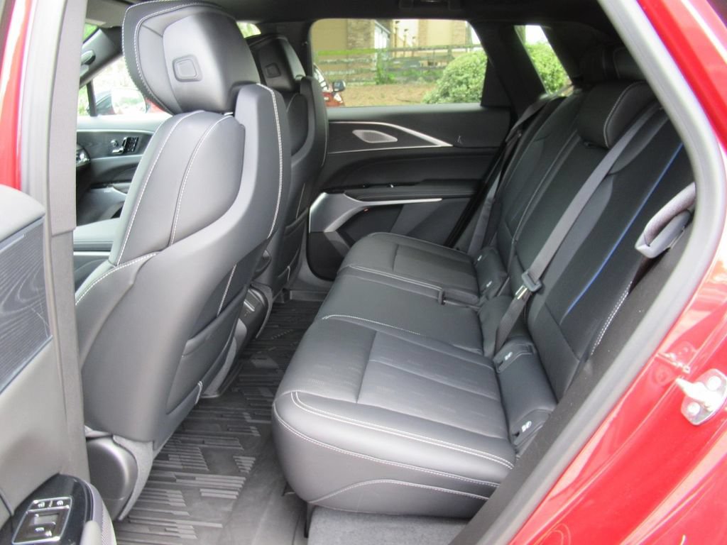 Certified 2025 Cadillac Lyriq Luxury w/ LPO, Floor Liner Package AWD/4WD image 38