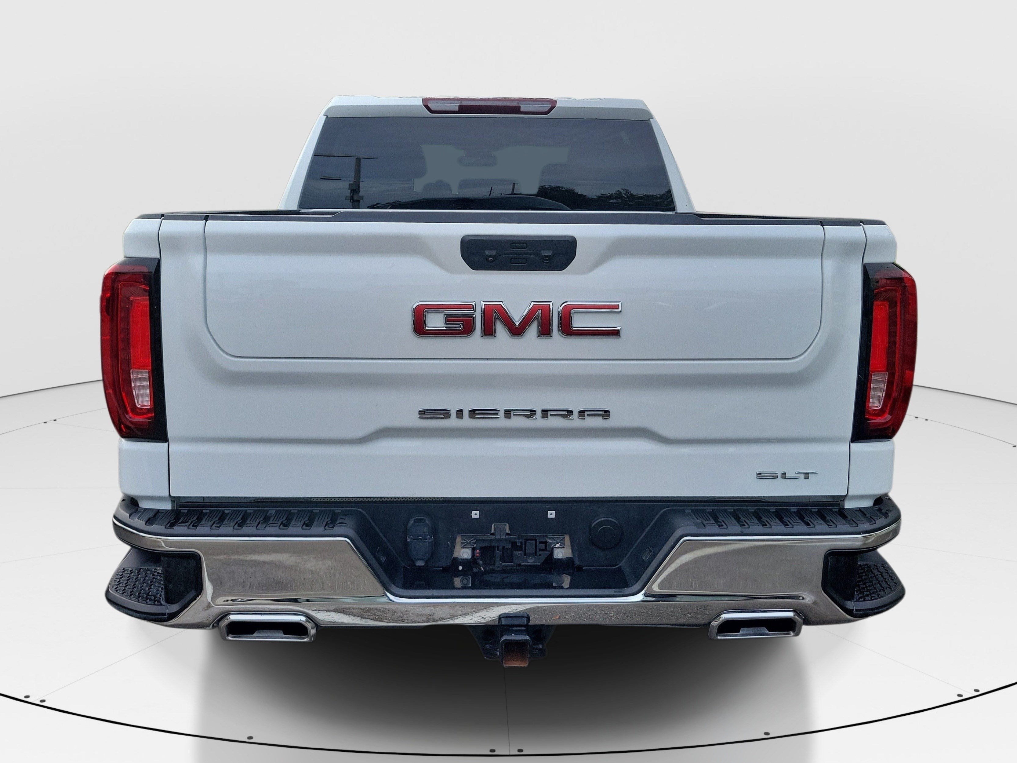Used 2024 GMC Sierra 1500 SLT AWD/4WD image 6