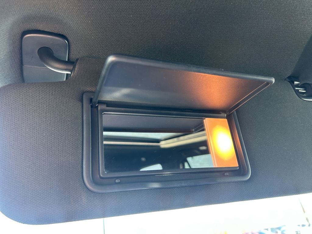 Used 2023 Honda Pilot TrailSport image 18