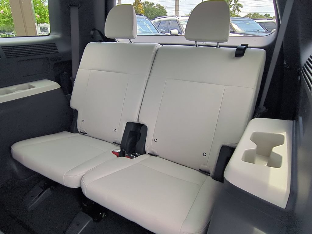 New 2027 Hyundai Santa Fe SE FWD image 16