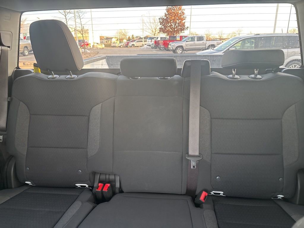 Used 2024 Chevrolet Silverado 1500 LT image 33