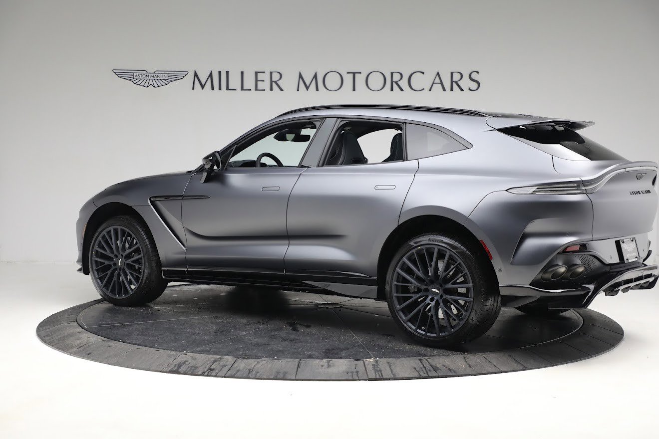Used 2023 Aston Martin DBX 707 image 3