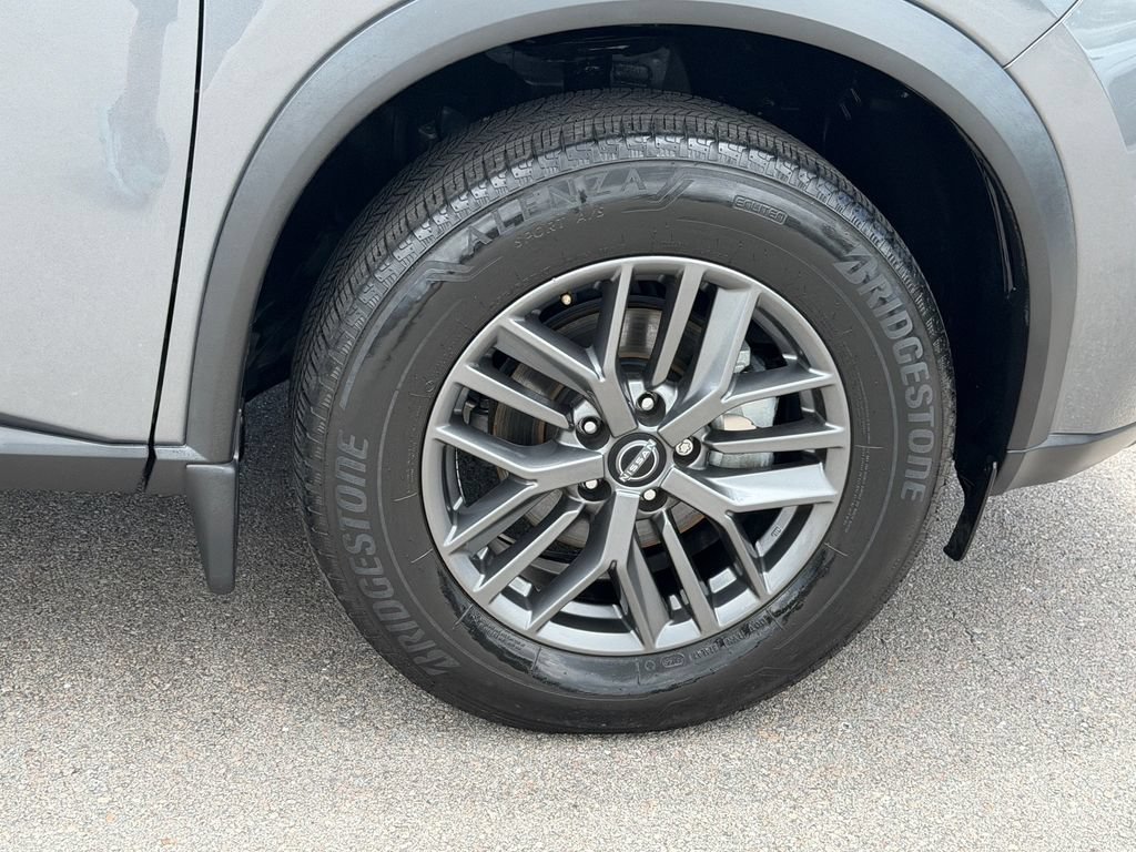 Certified 2023 Nissan Rogue S FWD image 8