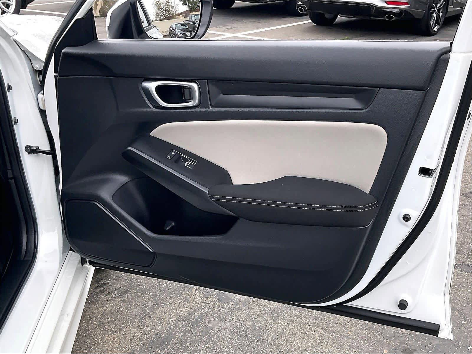 Used 2023 Honda Civic LX image 24