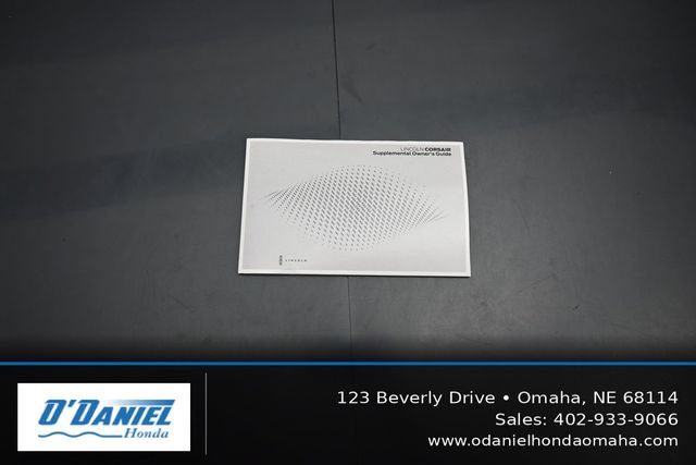 Used 2025 Lincoln Corsair Grand Touring AWD/4WD image 43
