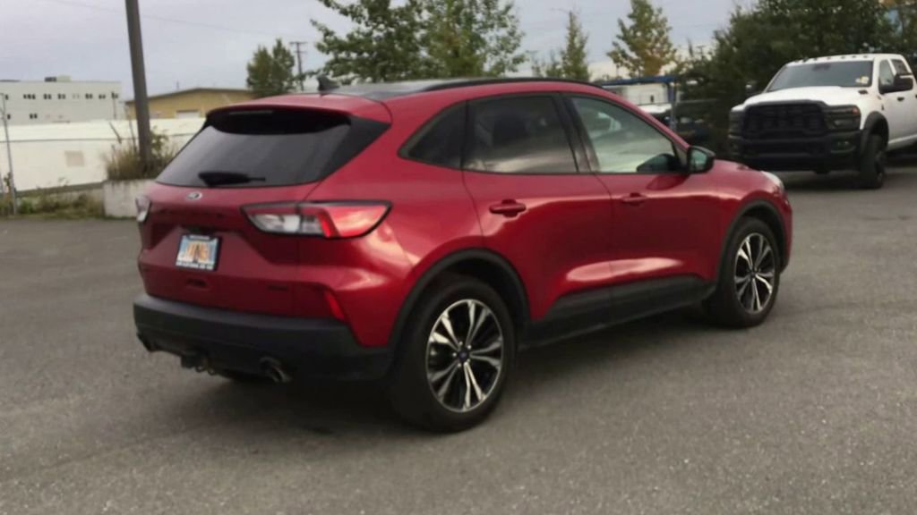 Used 2022 Ford Escape SEL w/ SEL Stealth AWD Package image 8
