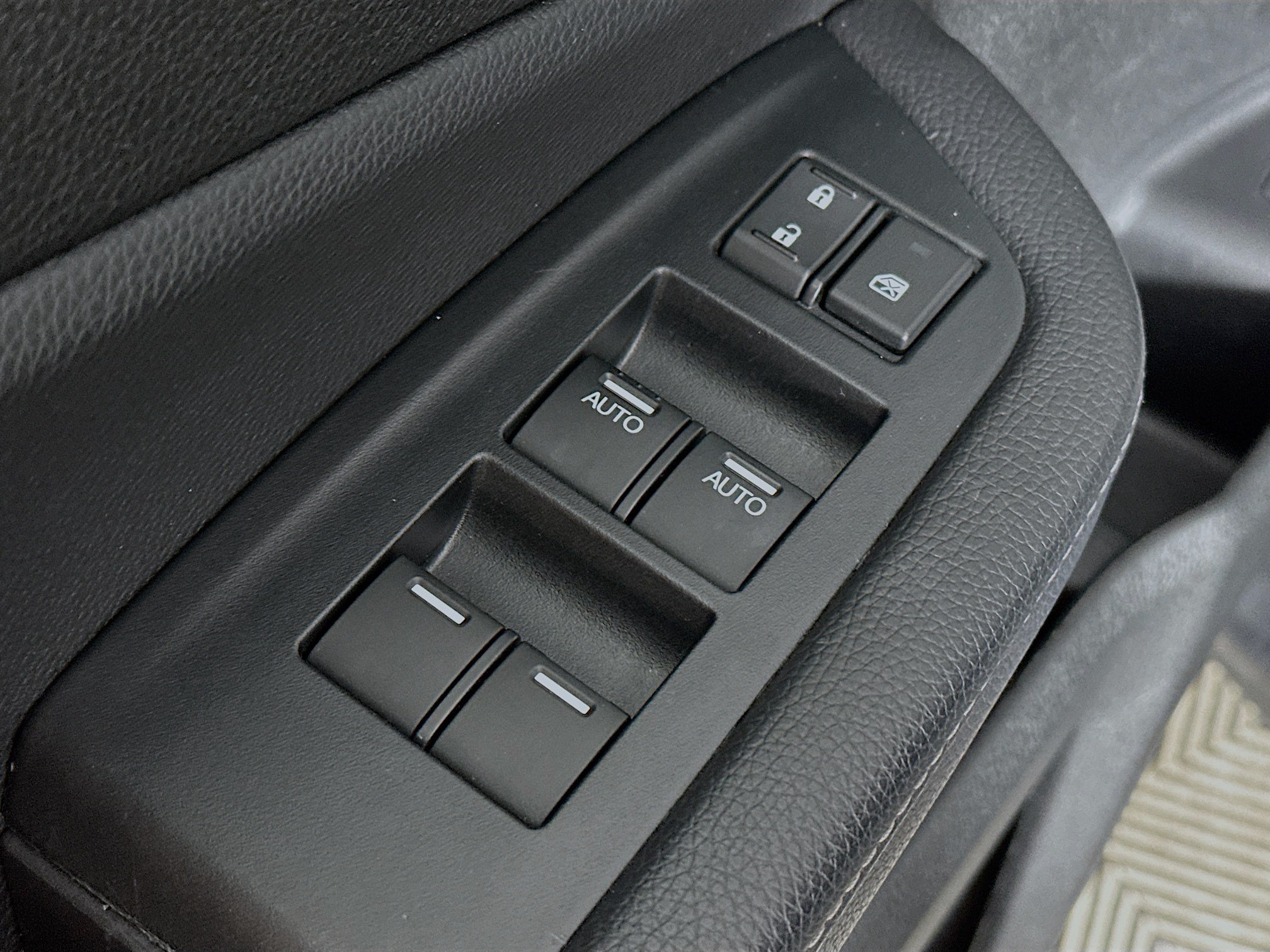 Used 2023 Honda Passport Elite image 18