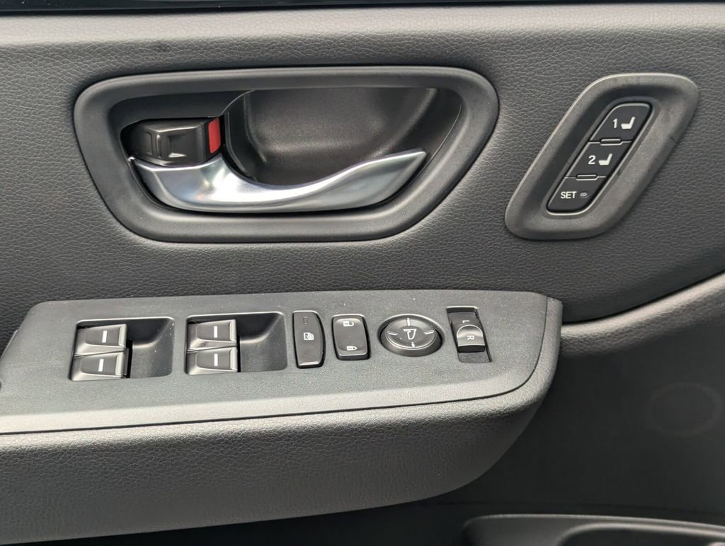 New 2025 Honda Pilot Black Edition image 20