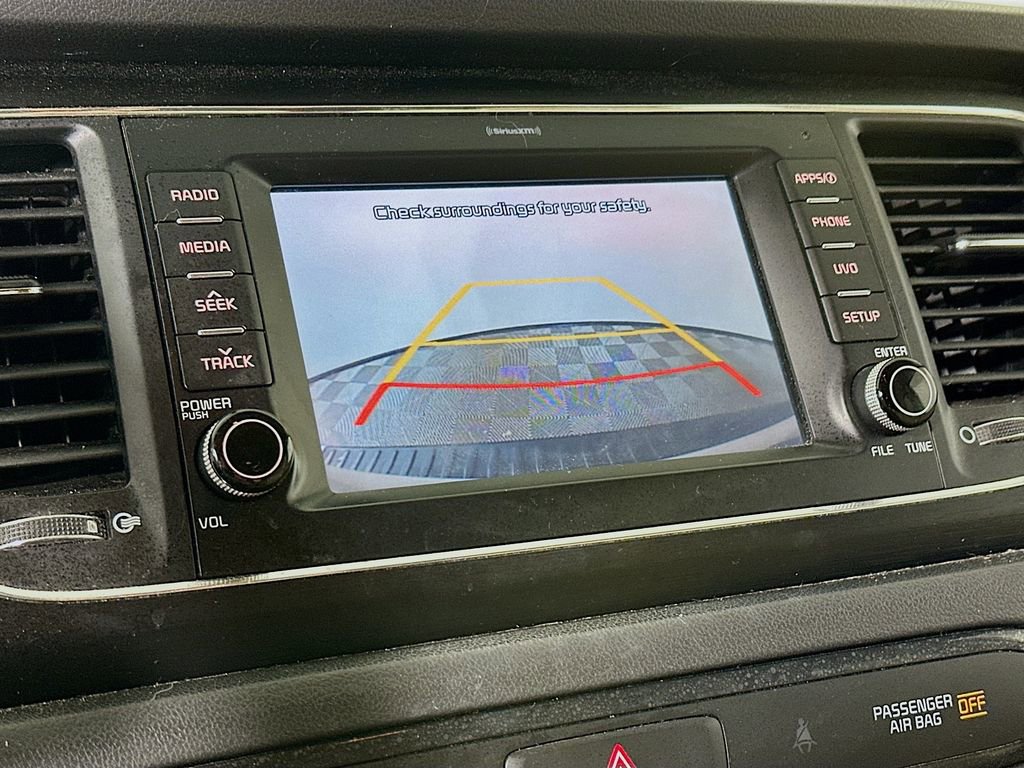 Used 2017 Kia Sedona LX w/ LX Essentials Premium Package image 23