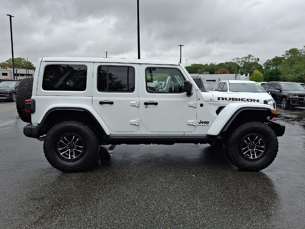 Certified 2026 Jeep Wrangler Unlimited Rubicon AWD/4WD image 7