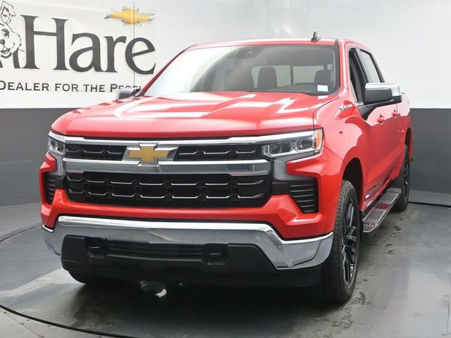 Certified 2025 Chevrolet Silverado 1500 LT w/ Leather Package AWD/4WD image 7