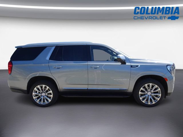 Used 2023 GMC Yukon SLT AWD/4WD image 2