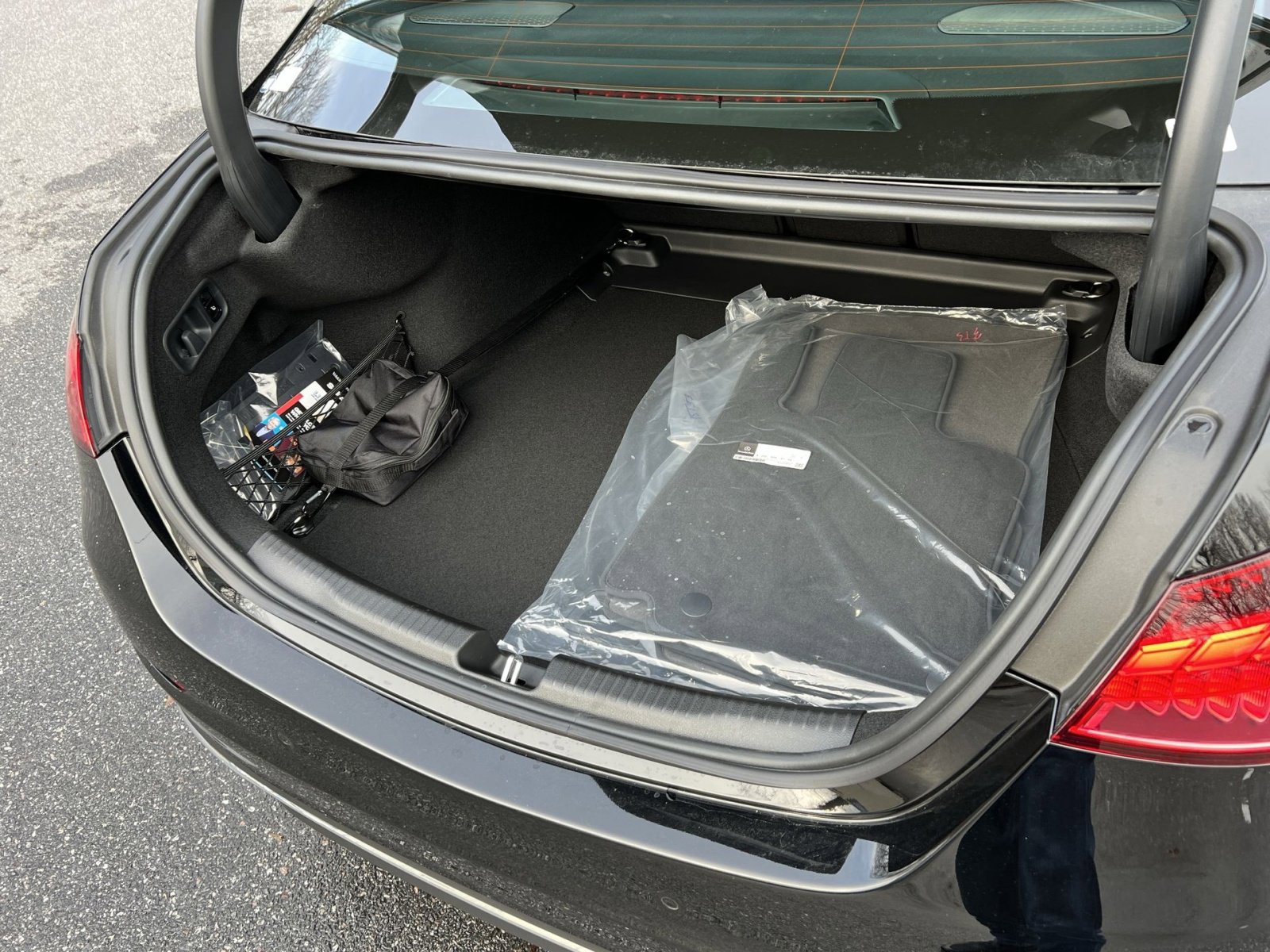 New 2026 Mercedes-Benz C 300 4MATIC Sedan image 24