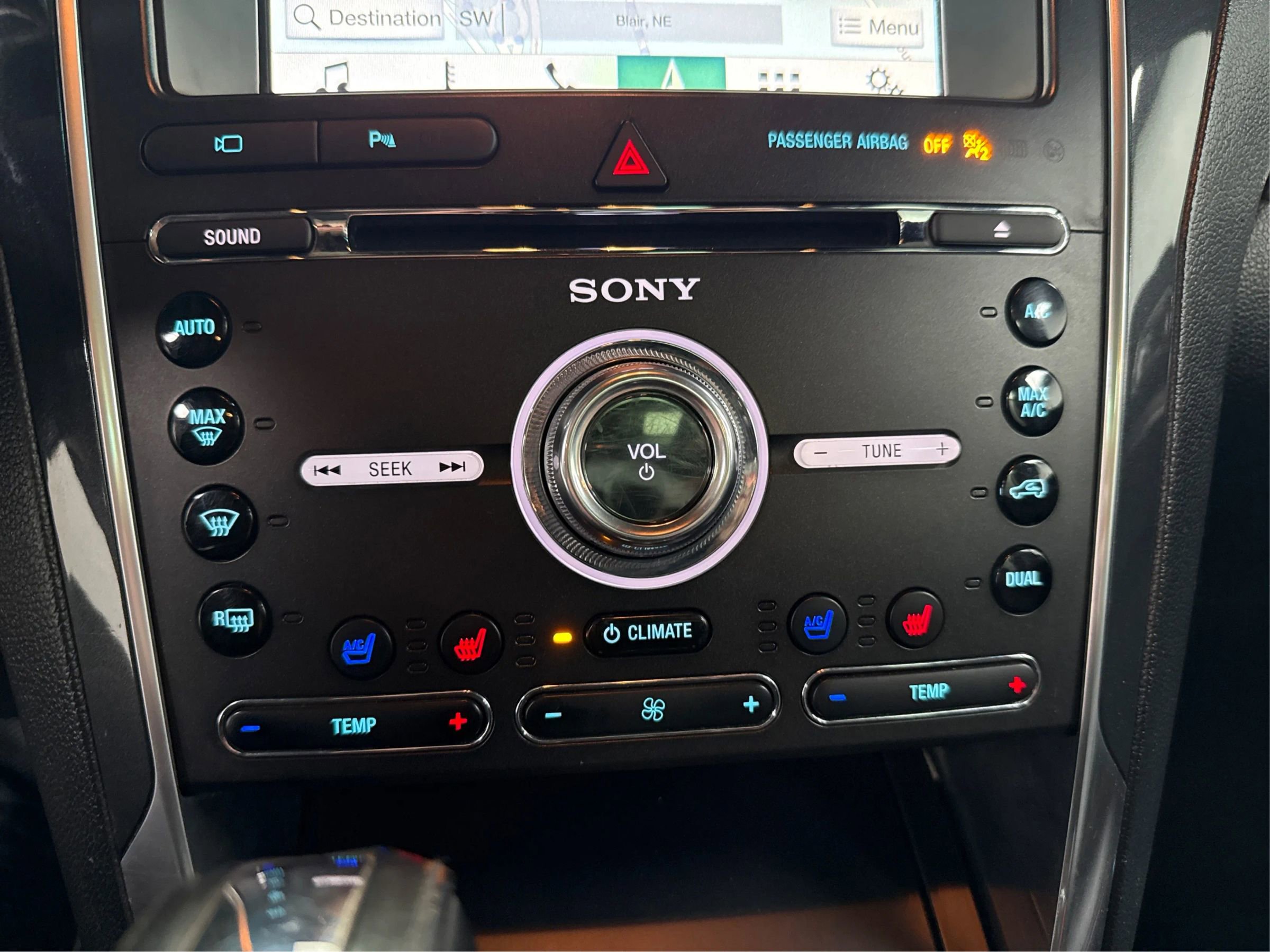 Used 2017 Ford Explorer Sport w/ Equipment Group 401A image 29