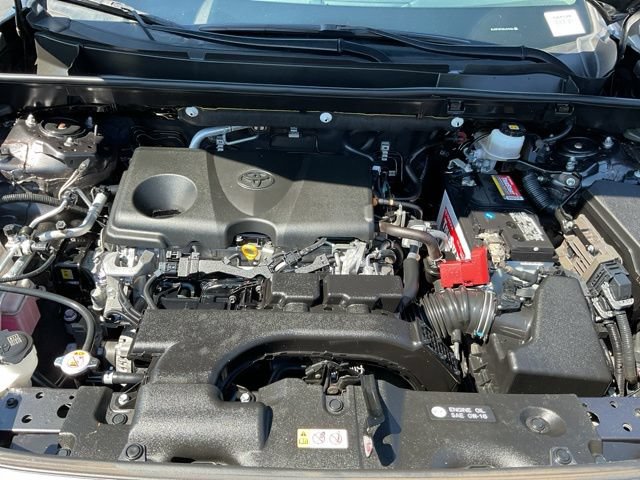 Used 2019 Toyota RAV4 LE AWD/4WD image 17