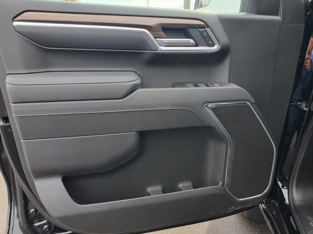 New 2026 Chevrolet Silverado 1500 LT image 12