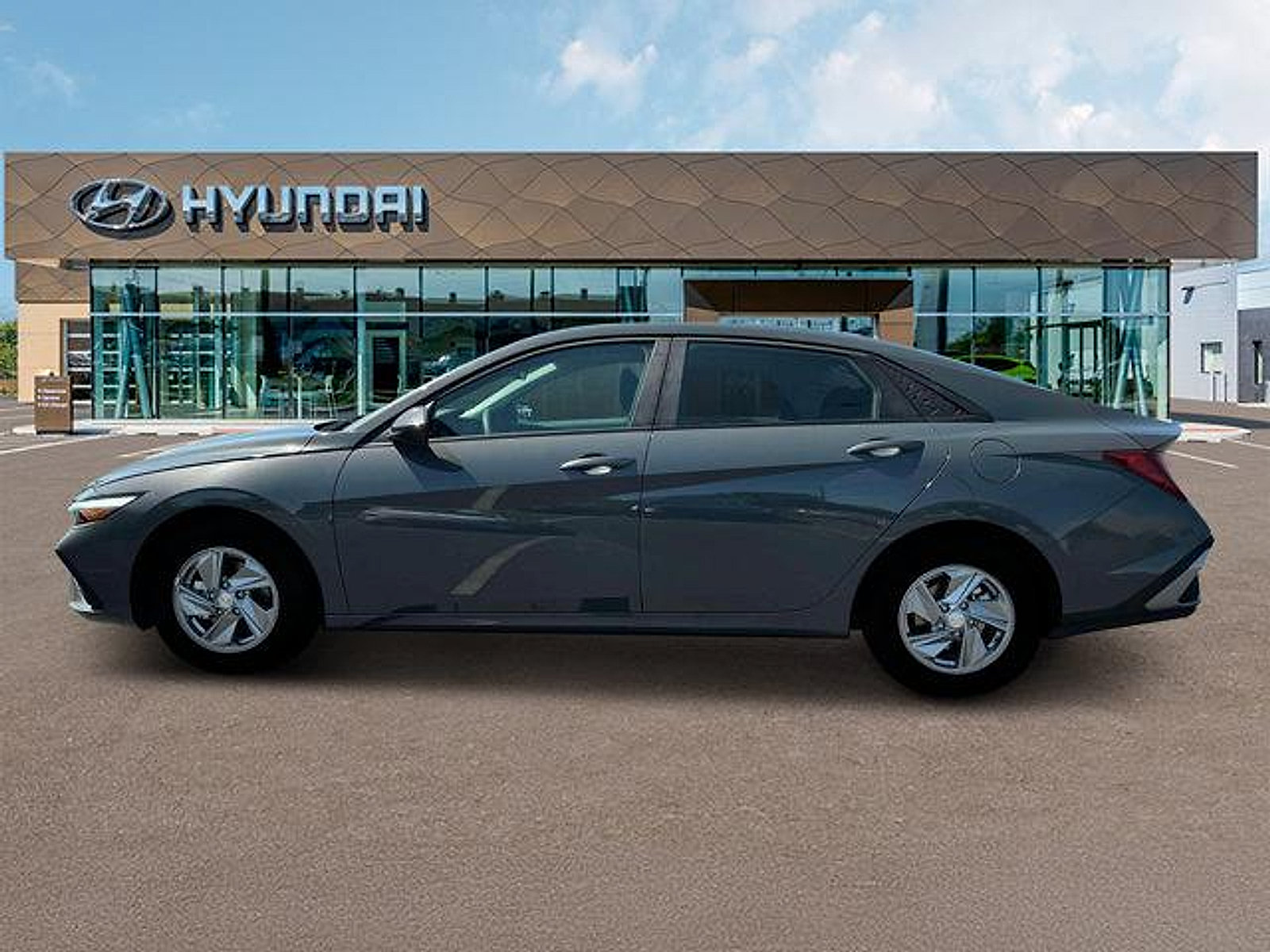 New 2025 Hyundai Elantra SE FWD image 3
