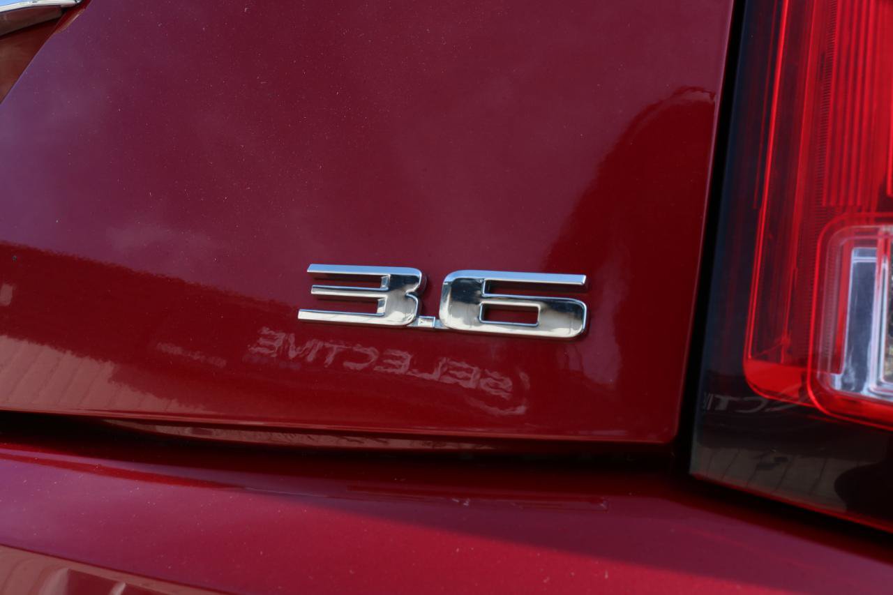 Used 2011 Cadillac CTS Premium AWD/4WD image 14