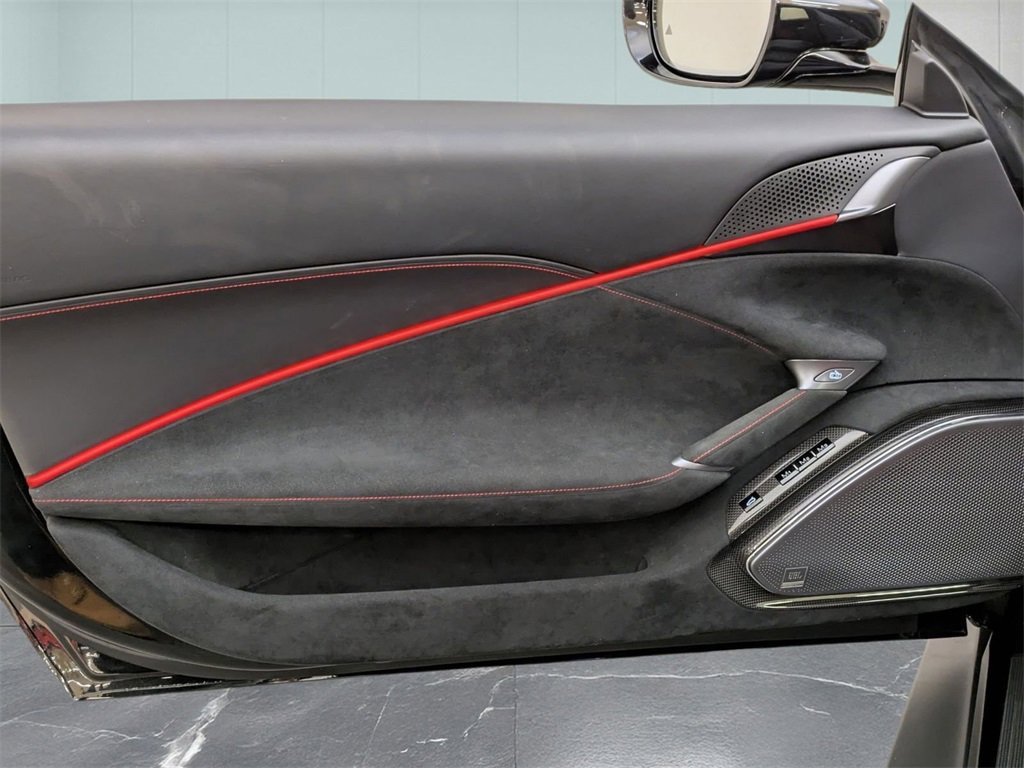 Used 2024 Ferrari Roma image 14