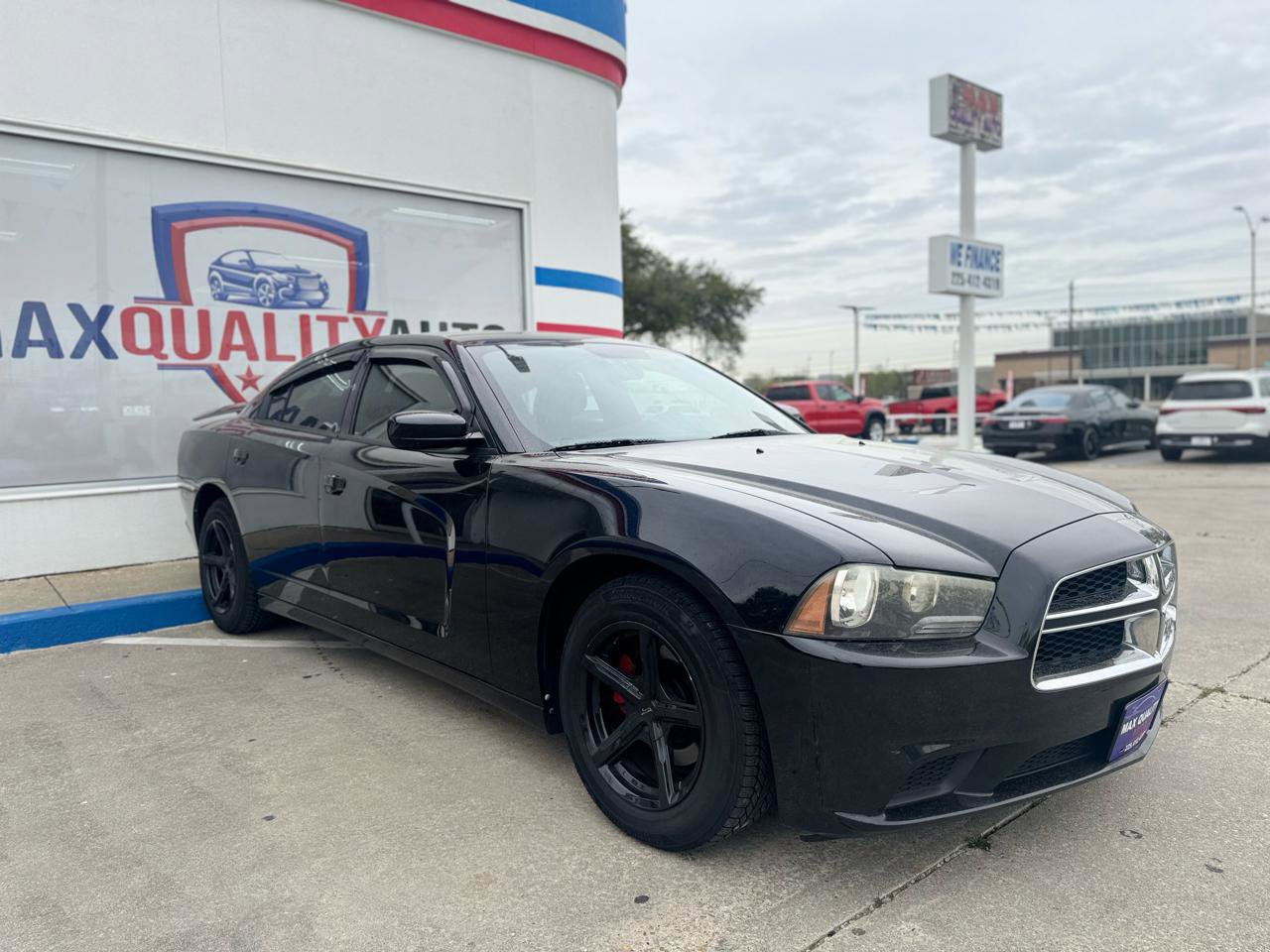 Used 2013 Dodge Charger SE image 15