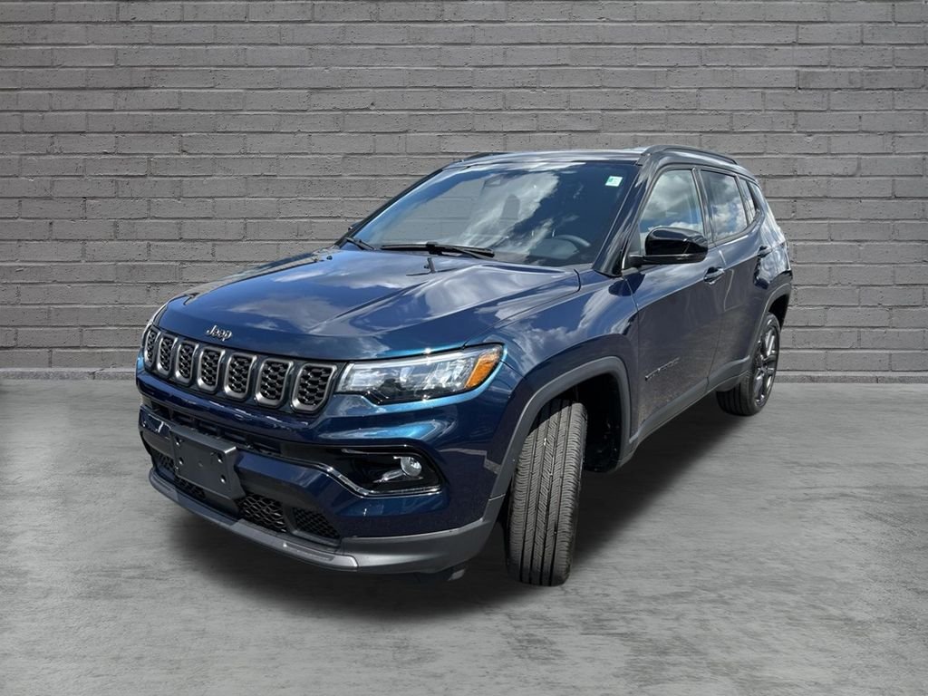 New 2026 Jeep Compass Limited w/ Sun, Sound & Navigation Group AWD/4WD video 3