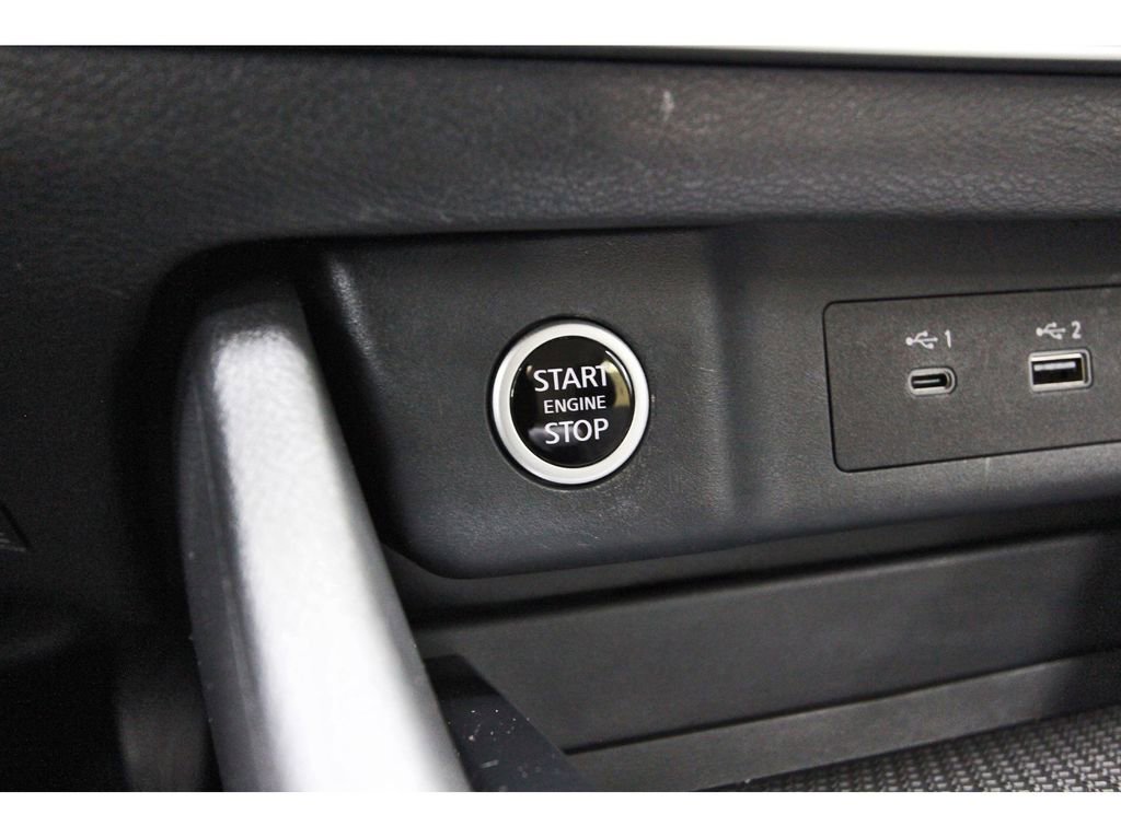 Used 2023 Nissan Rogue SV FWD image 19