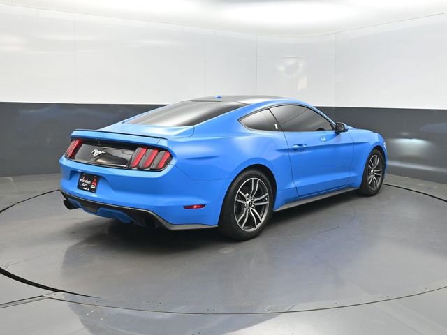 Used 2017 Ford Mustang Premium RWD image 31