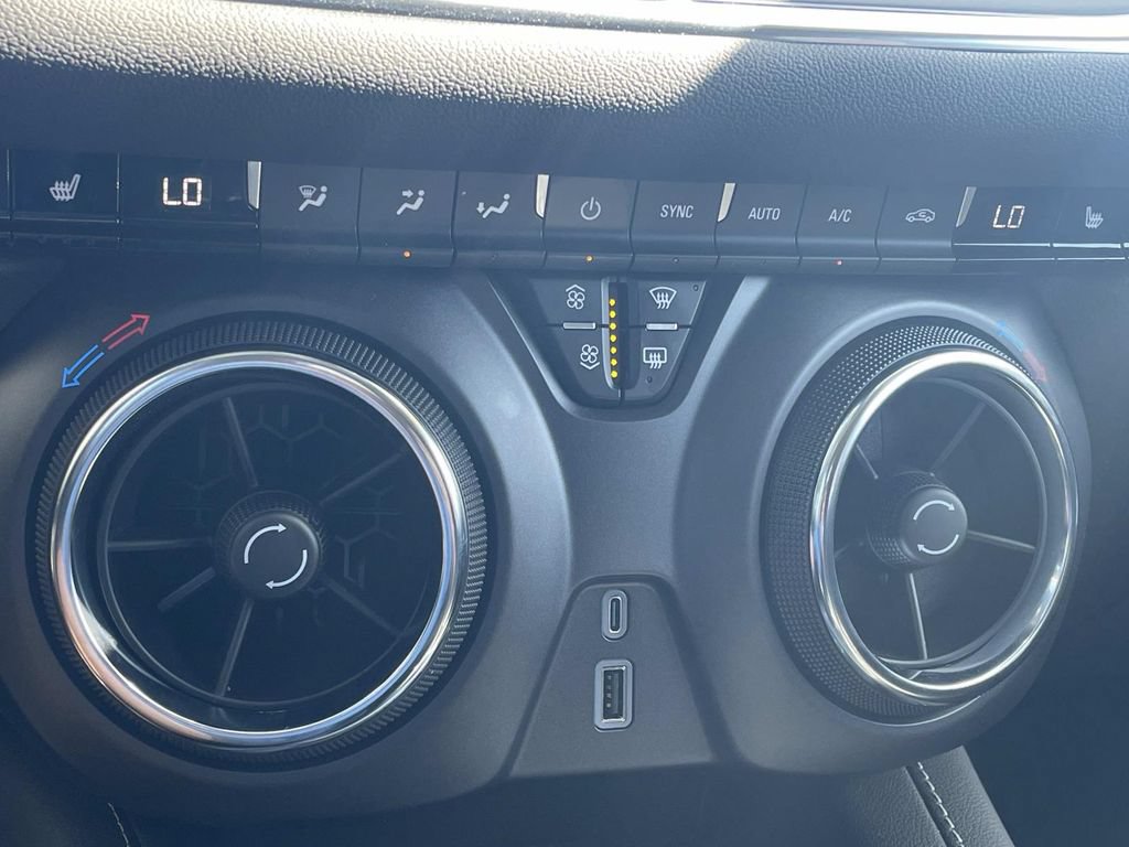 New 2026 Chevrolet Blazer LT w/ Convenience Package FWD image 22