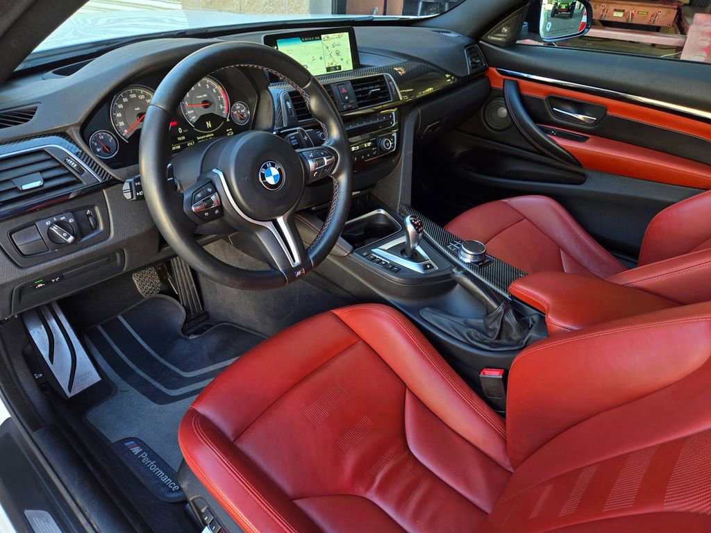 Used 2018 BMW M4 Coupe image 13