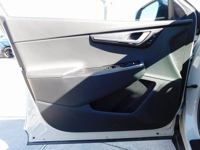 Used 2024 Kia EV6 Light image 13
