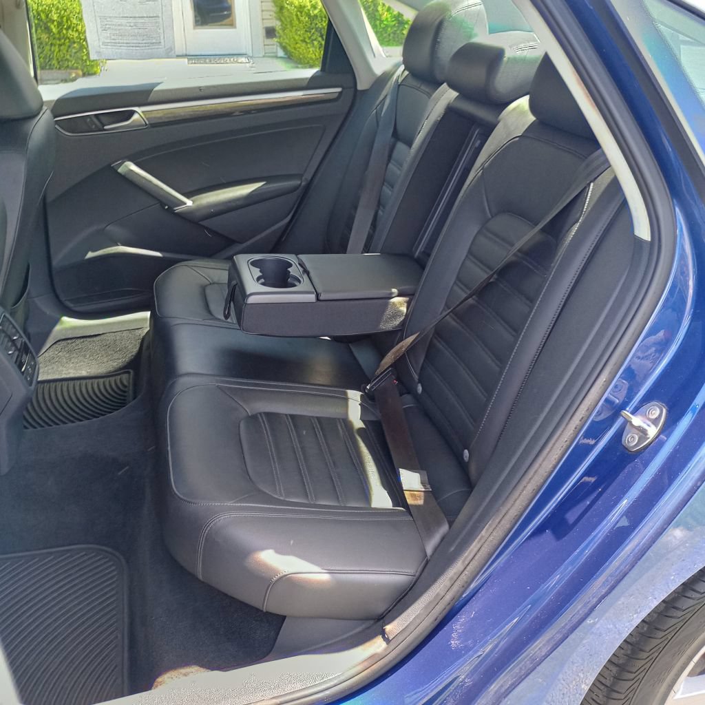 Used 2016 Volkswagen Passat 1.8T FWD image 18