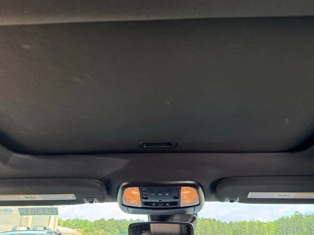 Used 2024 Dodge Durango GT image 3