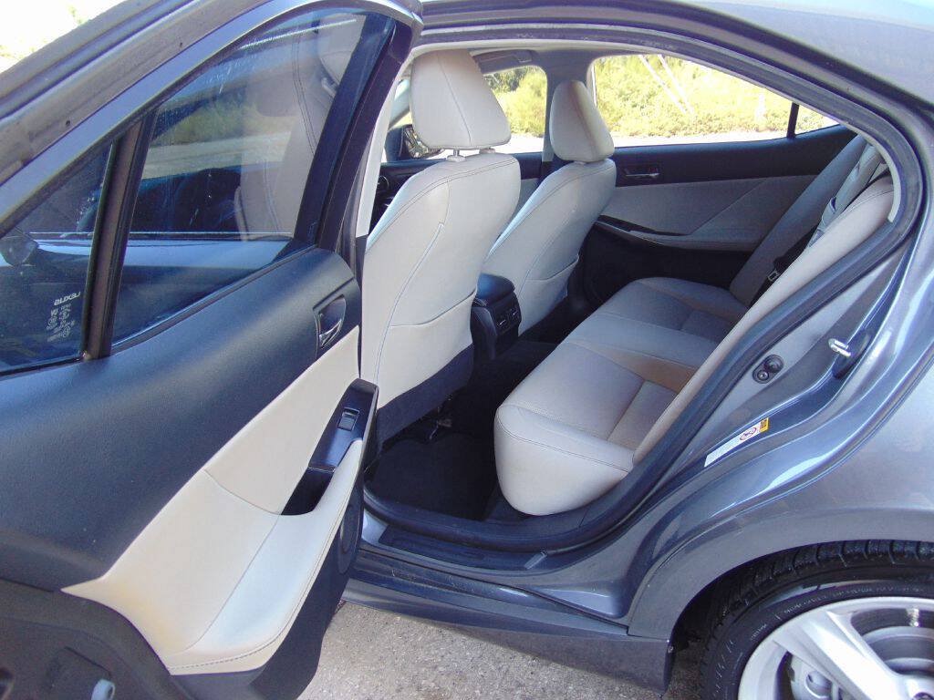 Used 2014 Lexus IS 350 w/ Navigation Package RWD image 17