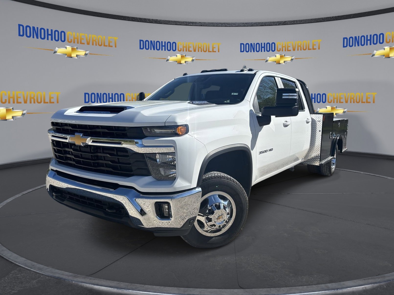 New 2025 Chevrolet Silverado 3500 LT w/ Convenience Package image 4