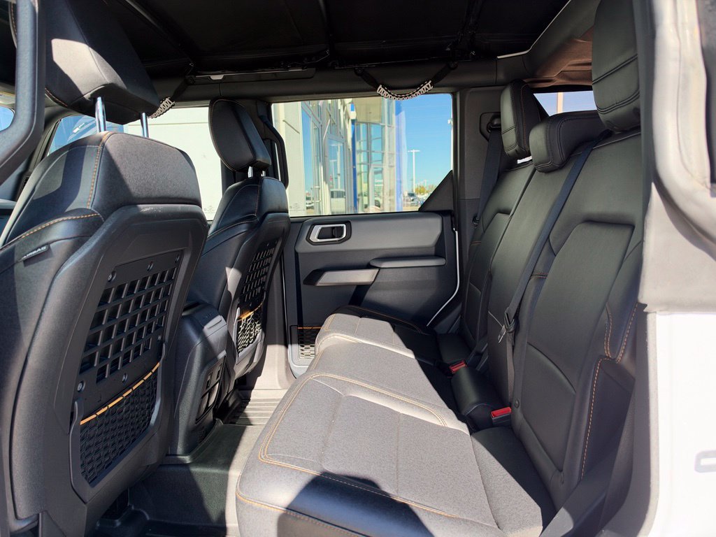 Used 2023 Ford Bronco Badlands AWD/4WD image 12