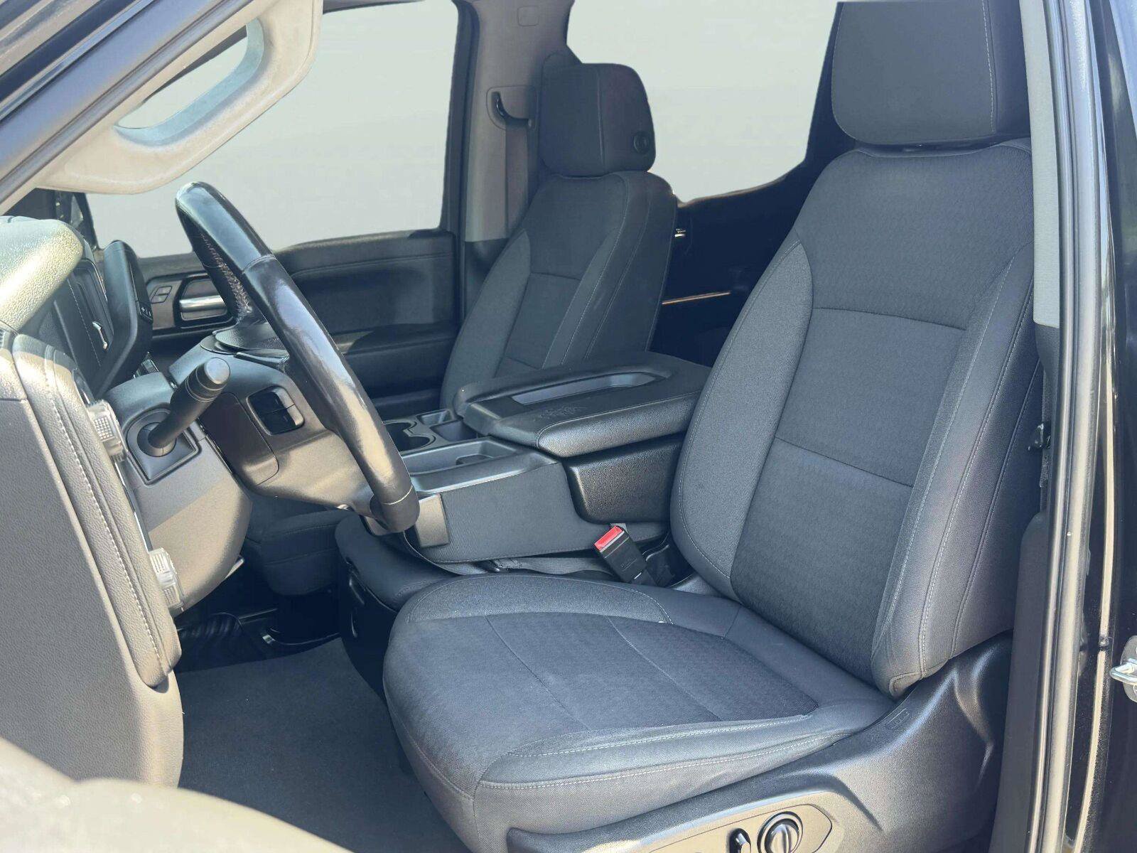 Used 2021 Chevrolet Silverado 1500 LT RWD image 20